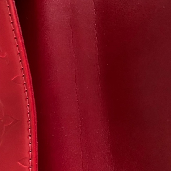 LOUIS VUITTON SPRING STREET RED VERNIS BAG - Picture 15 of 15